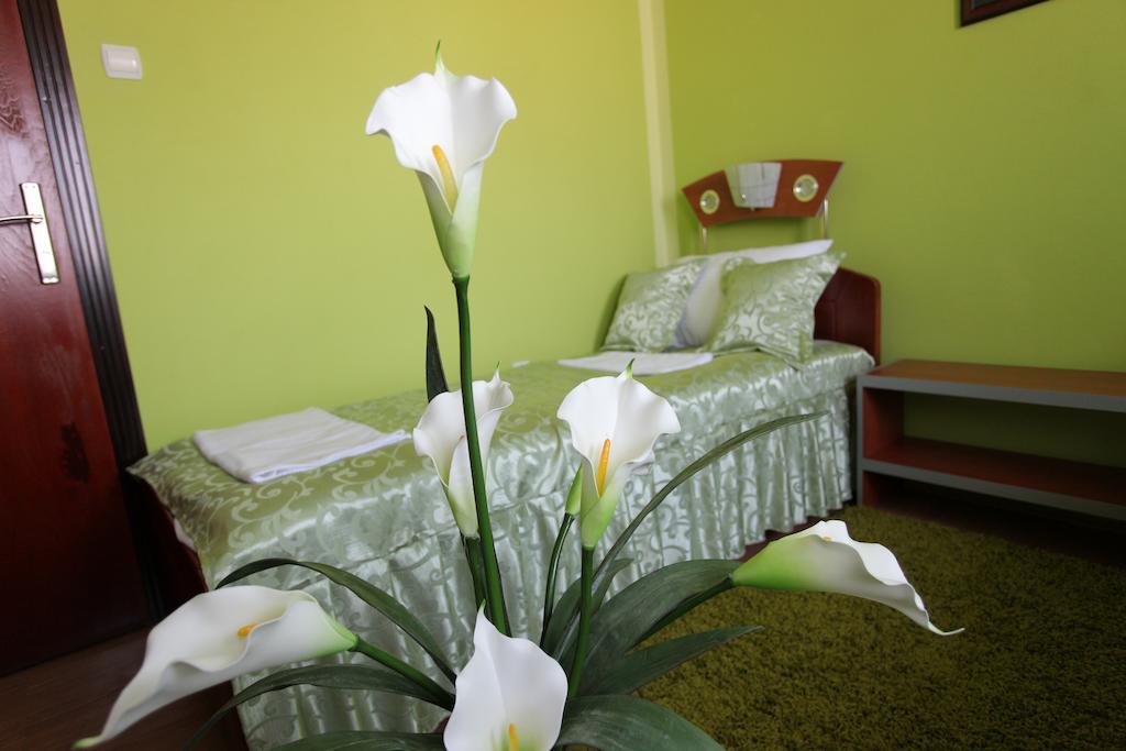סטארה פאזובה Villa Atina חדר תמונה